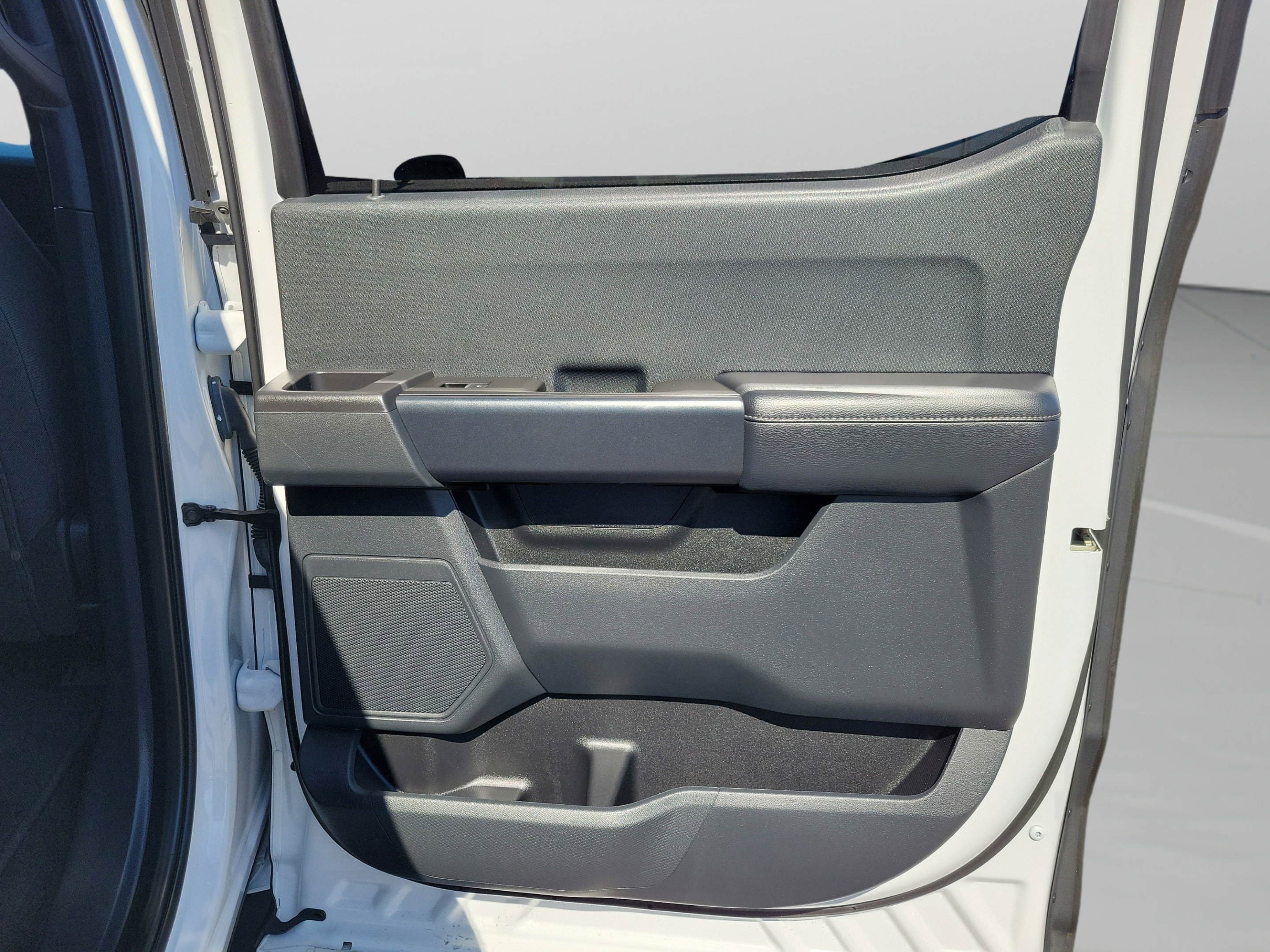Used 2021 Ford F150 XL w/ STX Appearance Package RWD image 29