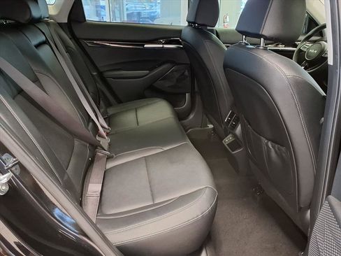 Used 2025 Kia Seltos EX w/ EX Sunroof Package image 13