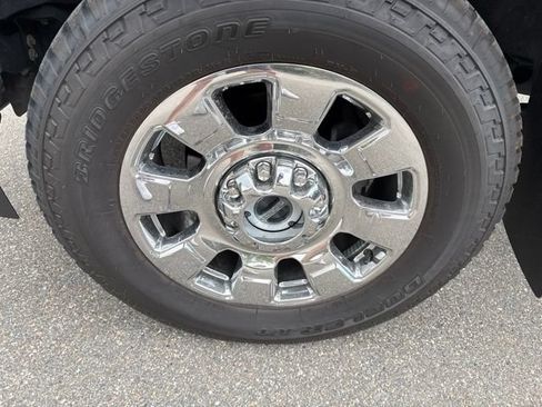Used 2020 Ford F350 Platinum w/ FX4 Off-Road Package AWD/4WD image 20