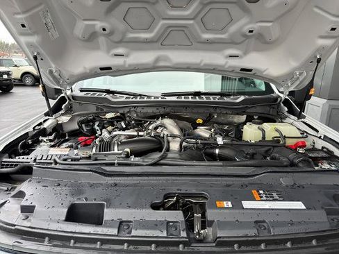 Certified 2025 Ford F350 XLT image 5