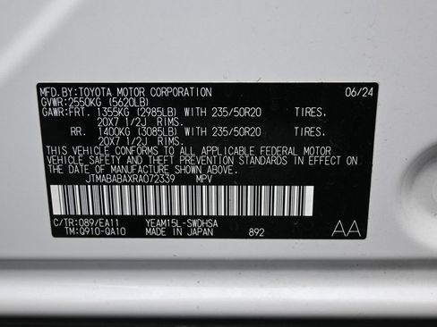 Used 2024 Subaru Solterra AWD/4WD image 9