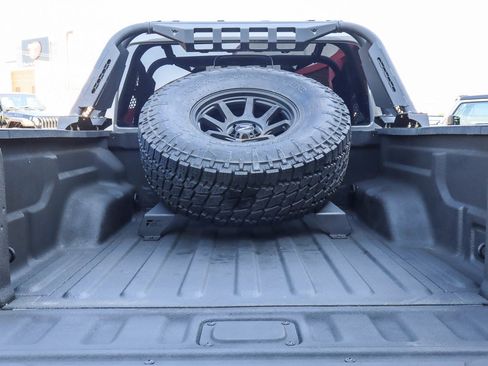 Used 2020 Jeep Gladiator Mojave w/ Trailer Tow Package AWD/4WD image 16