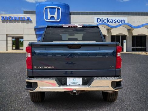 Used 2023 Chevrolet Silverado 1500 LT AWD/4WD image 5