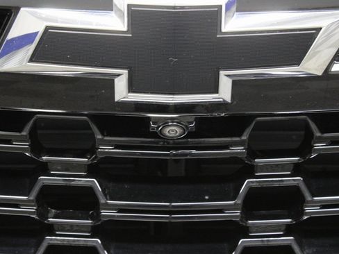 Used 2024 Chevrolet Tahoe Z71 w/ Z71 Off-Road Package AWD/4WD image 50