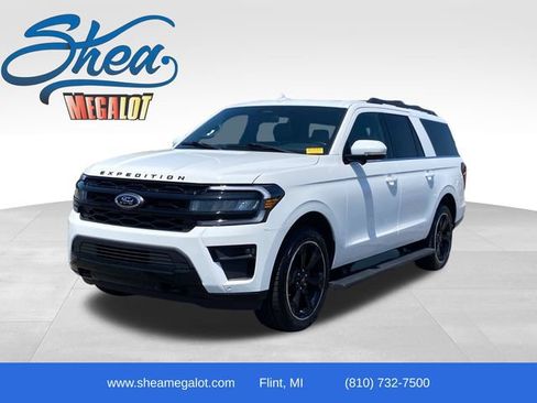 Used 2023 Ford Expedition Max Limited AWD/4WD image 1