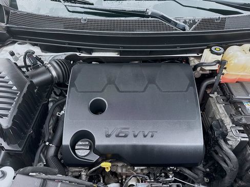 Used 2021 Chevrolet Traverse RS AWD/4WD image 30