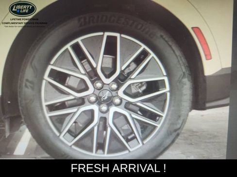 Used 2025 Ford Mustang Mach-E Premium AWD/4WD image 9