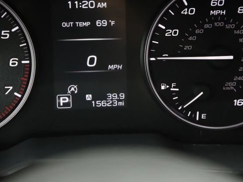 Used 2025 Subaru Outback Premium AWD/4WD image 31