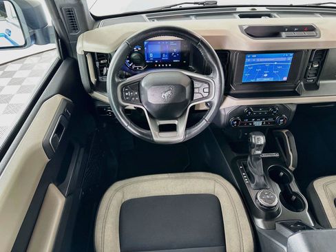 Used 2023 Ford Bronco Big Bend AWD/4WD image 2