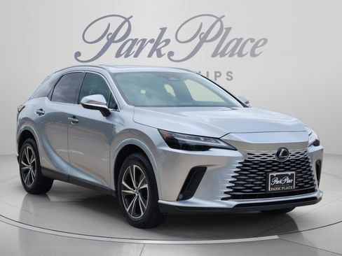 Used 2024 Lexus RX 350 Premium w/ Convenience Package FWD image 4