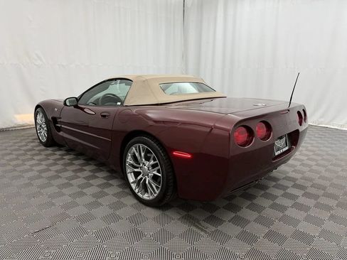Used 2003 Chevrolet Corvette Convertible w/ Preferred Equipment Group1 RWD image 7