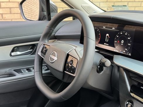 New 2026 Nissan Murano Platinum image 13