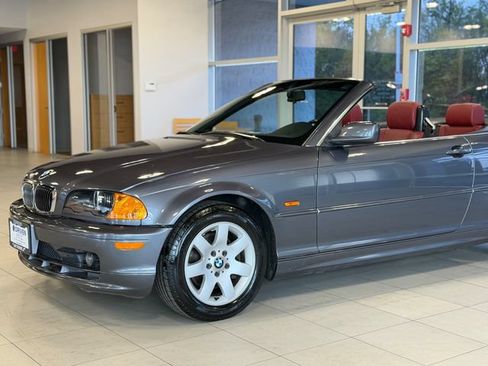 Used 2001 BMW 325Ci Convertible RWD image 4