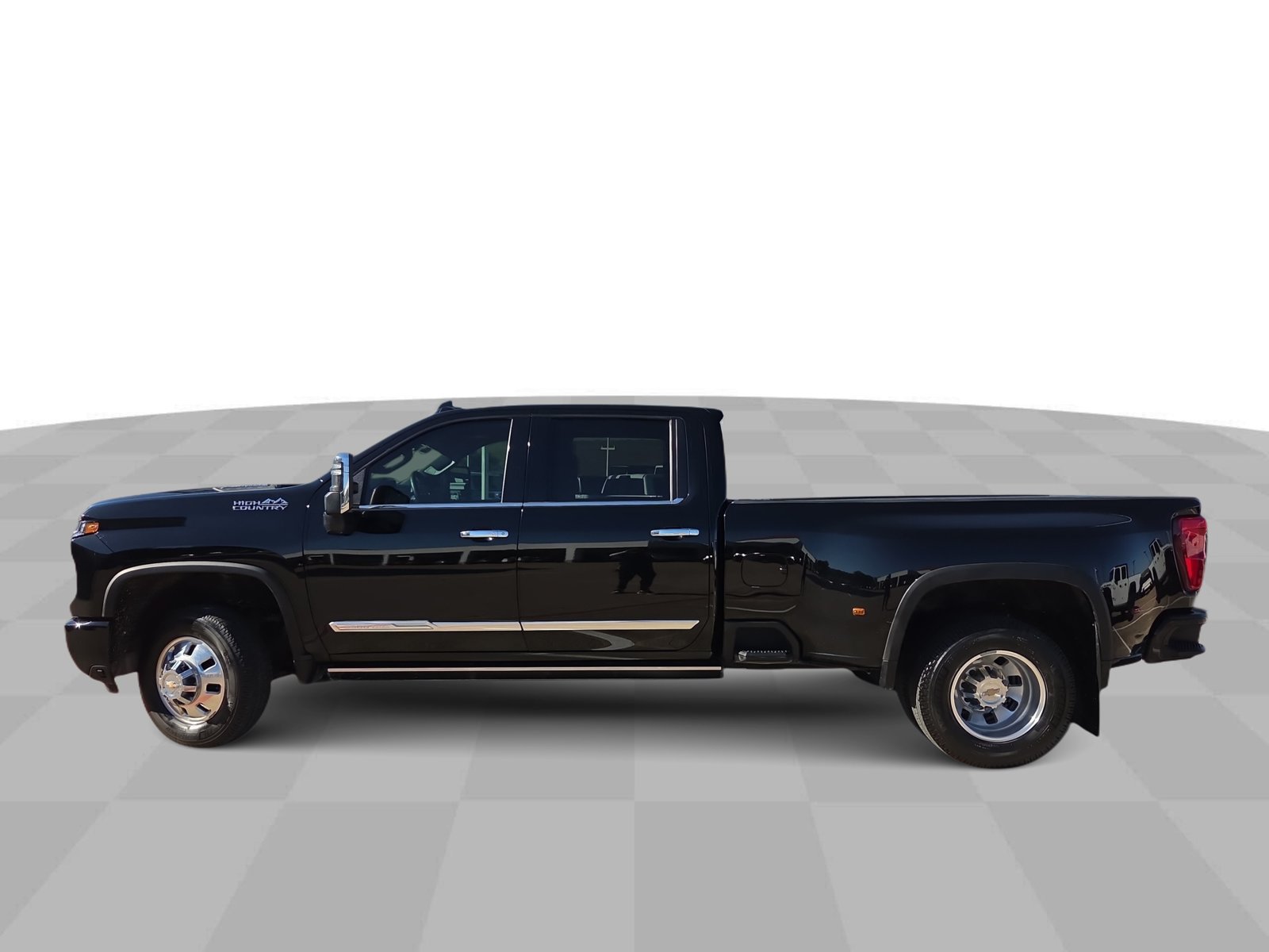 Used 2025 Chevrolet Silverado 3500 High Country w/ High Country Premium Package AWD/4WD image 5