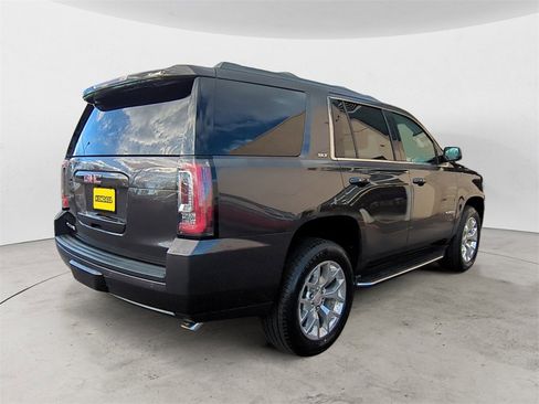 Used 2017 GMC Yukon SLT w/ Open Road Package image 5