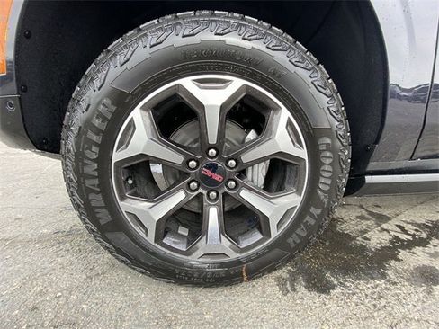 New 2026 GMC Yukon XL AT4 Ultimate image 10