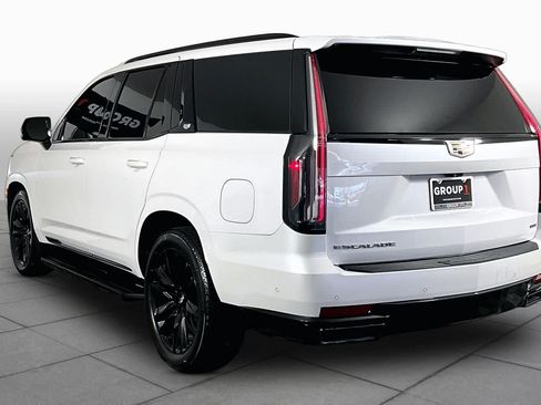 Certified 2024 Cadillac Escalade Sport Platinum AWD/4WD image 12