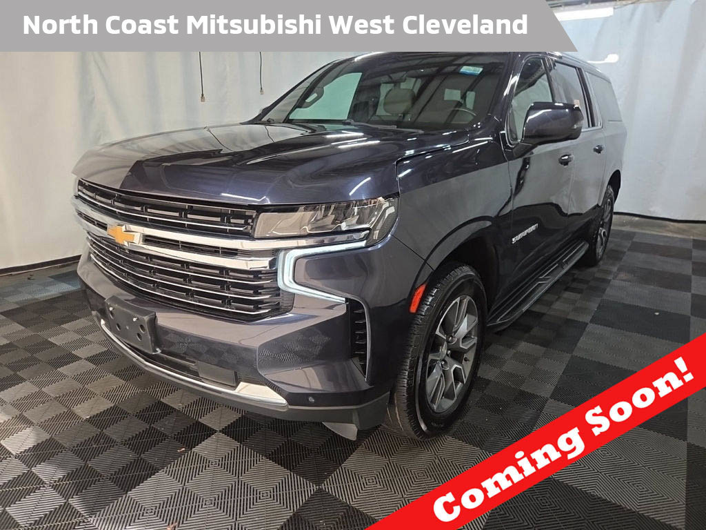 Used 2022 Chevrolet Suburban LT w/ LT Signature Plus Package AWD/4WD image 1