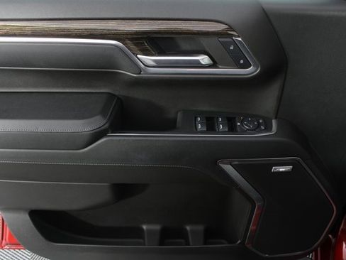 Used 2024 GMC Sierra 1500 Elevation w/ Elevation Premium Package image 14