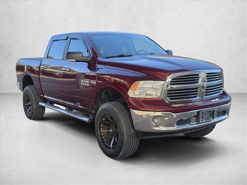 Used 2017 RAM 1500 Lone Star image 3