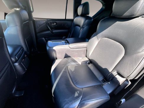 Used 2023 Nissan Armada SL w/ Midnight Edition Package RWD image 22