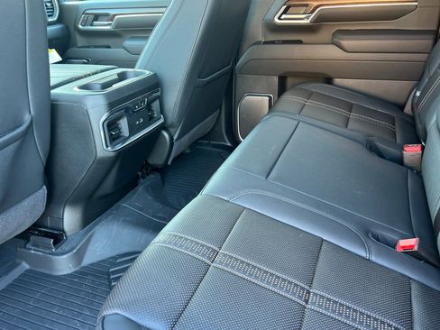 Used 2025 Chevrolet Silverado 2500 High Country w/ High Country Premium Package image 12