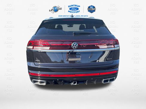 Used 2025 Volkswagen Atlas Cross Sport SEL Premium R-Line AWD/4WD image 22