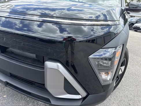 Used 2024 Hyundai Kona SEL FWD image 9