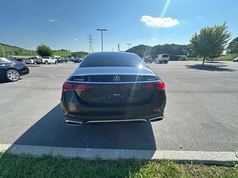 Used 2025 Mercedes-Benz E 450 4MATIC Sedan image 31