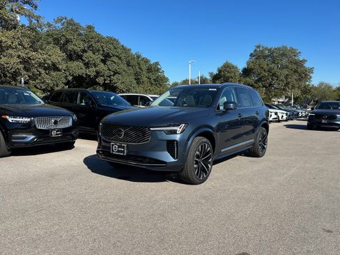 Used 2026 Volvo XC90 B6 Ultra w/ Protection Package AWD/4WD image 2