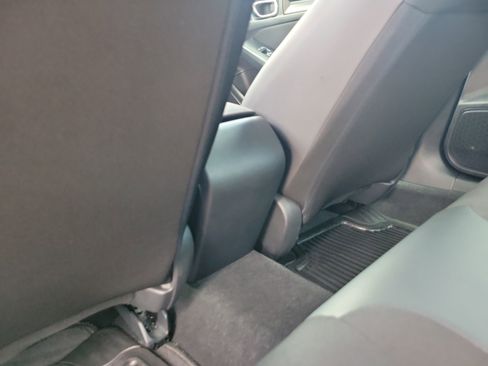 Used 2023 Honda Civic Sport image 13