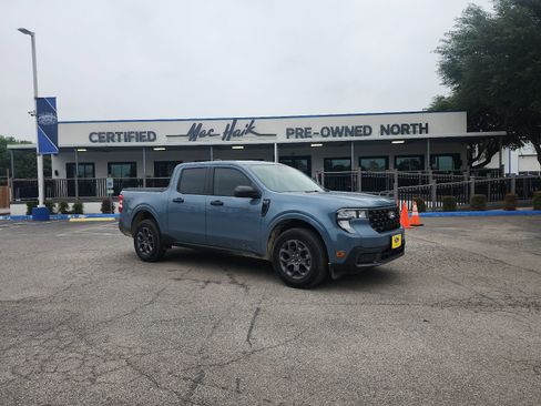 Used 2025 Ford Maverick XLT w/ Equipment Group 302A AWD/4WD image 2