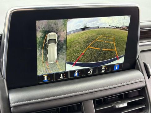 Used 2022 Chevrolet Tahoe Z71 w/ Luxury Package image 35