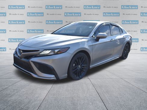 Used 2024 Toyota Camry XSE image 9