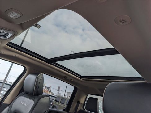 Used 2021 RAM 1500 Laramie image 20