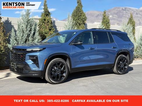 Used 2025 Chevrolet Traverse RS w/ LPO, Floor Liner Package image 1