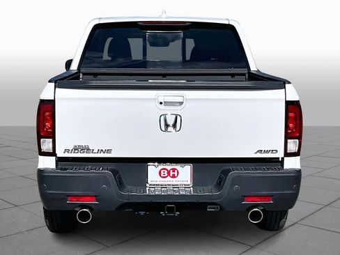 Used 2023 Honda Ridgeline RTL-E image 5