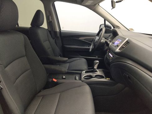 Used 2019 Honda Ridgeline Sport image 21