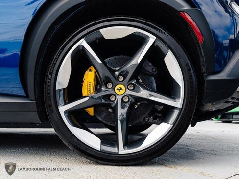 Used 2023 Ferrari Purosangue image 31