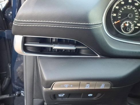 Used 2022 Genesis GV80 3.5T w/ Advanced Package 06 image 25