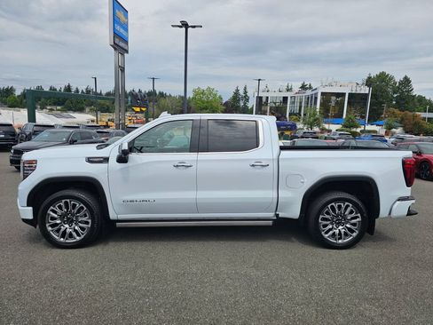 Used 2026 GMC Sierra 1500 Denali Ultimate AWD/4WD image 8