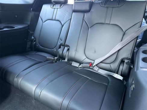 New 2025 Honda Pilot TrailSport image 17