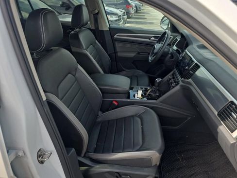 Used 2023 Volkswagen Atlas SEL Premium AWD/4WD image 6