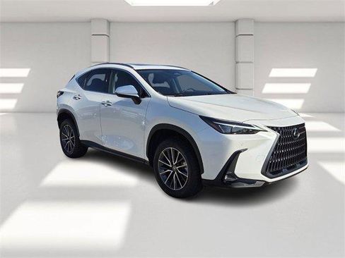 Used 2024 Lexus NX 250 FWD w/ Premium Package image 7