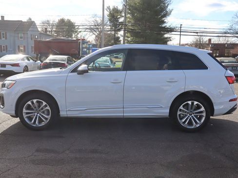 Used 2025 Audi Q7 3.0T Premium Plus w/ Premium Plus Package image 9