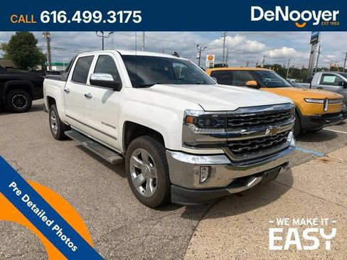 Used 2017 Chevrolet Silverado 1500 LTZ w/ High Desert Package AWD/4WD image 7