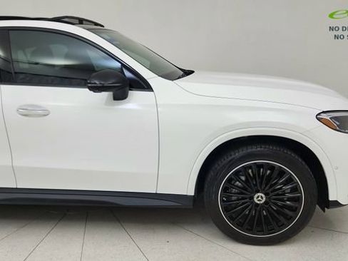 Used 2025 Mercedes-Benz GLC 300 4MATIC image 7