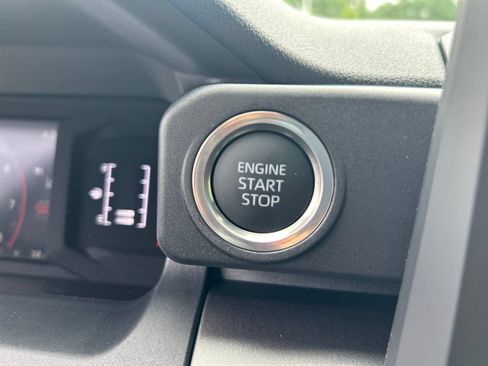 New 2026 Toyota 4Runner SR5 AWD/4WD image 24