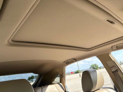 Used 2005 Lexus RX 330 AWD image 26