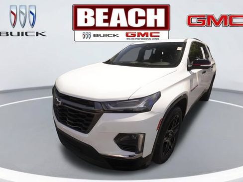 Used 2023 Chevrolet Traverse Premier w/ Redline Edition FWD image 7